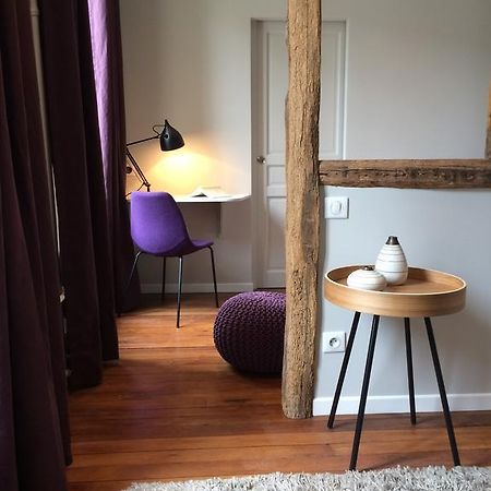 Wisteria Bed & Breakfast Fontainebleau Bagian luar foto