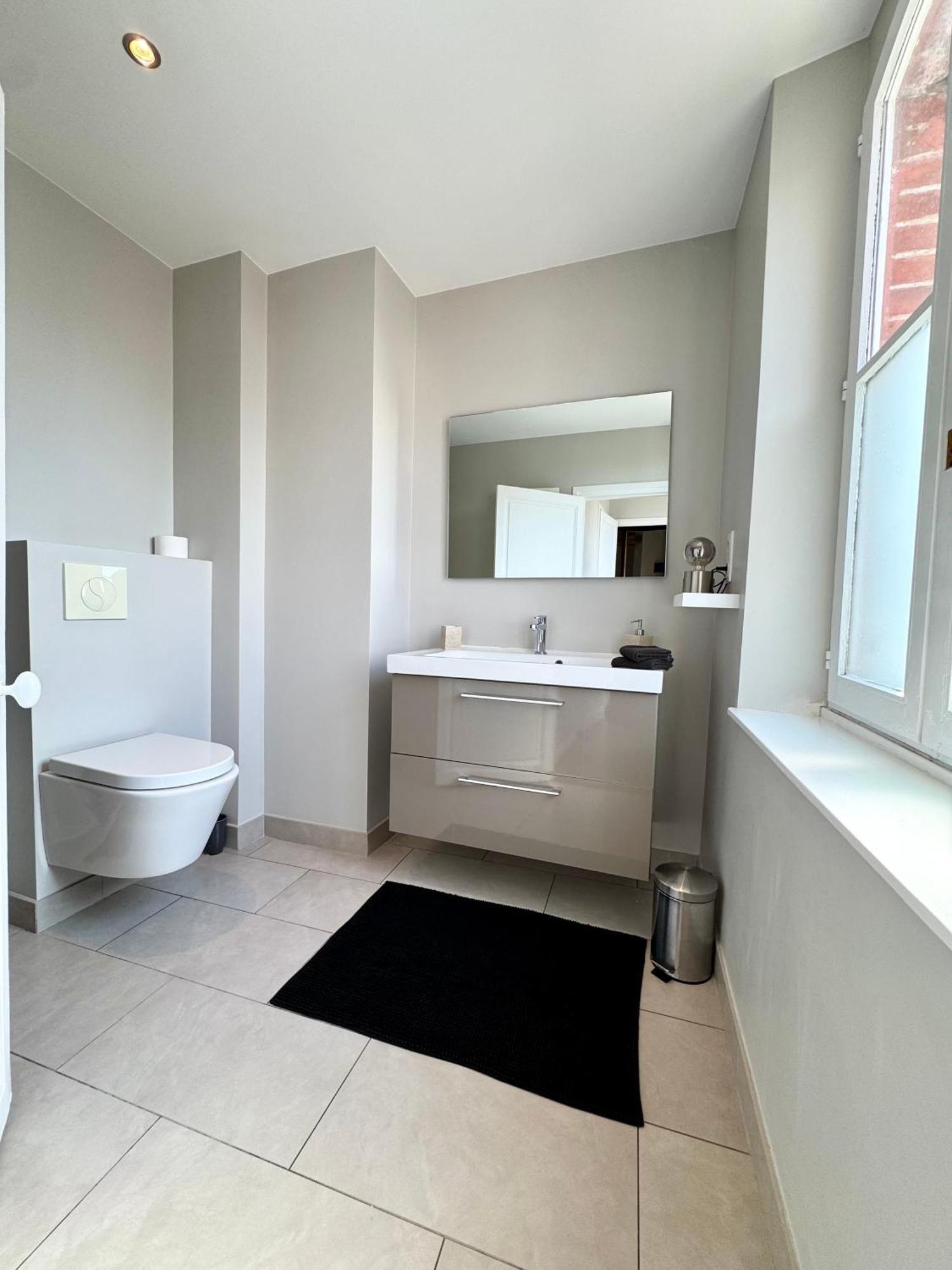 Wisteria Bed & Breakfast Fontainebleau Ruang foto